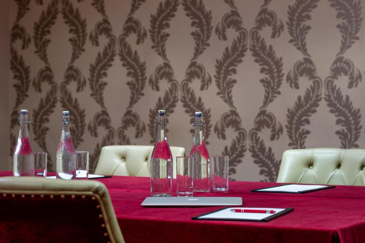 The Carraig Hotel Carrick-on-Suir Eksteriør bilde